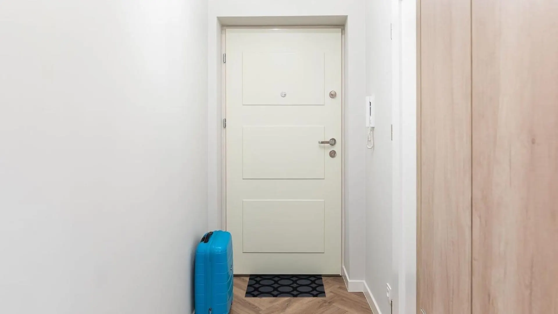 Kujawska 3 - Warm & Functional Studio By Noclegi Renters Warsaw 0*,  Poland